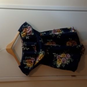 380 Love By Chelsea Navy Blue Floral  Skort Size M